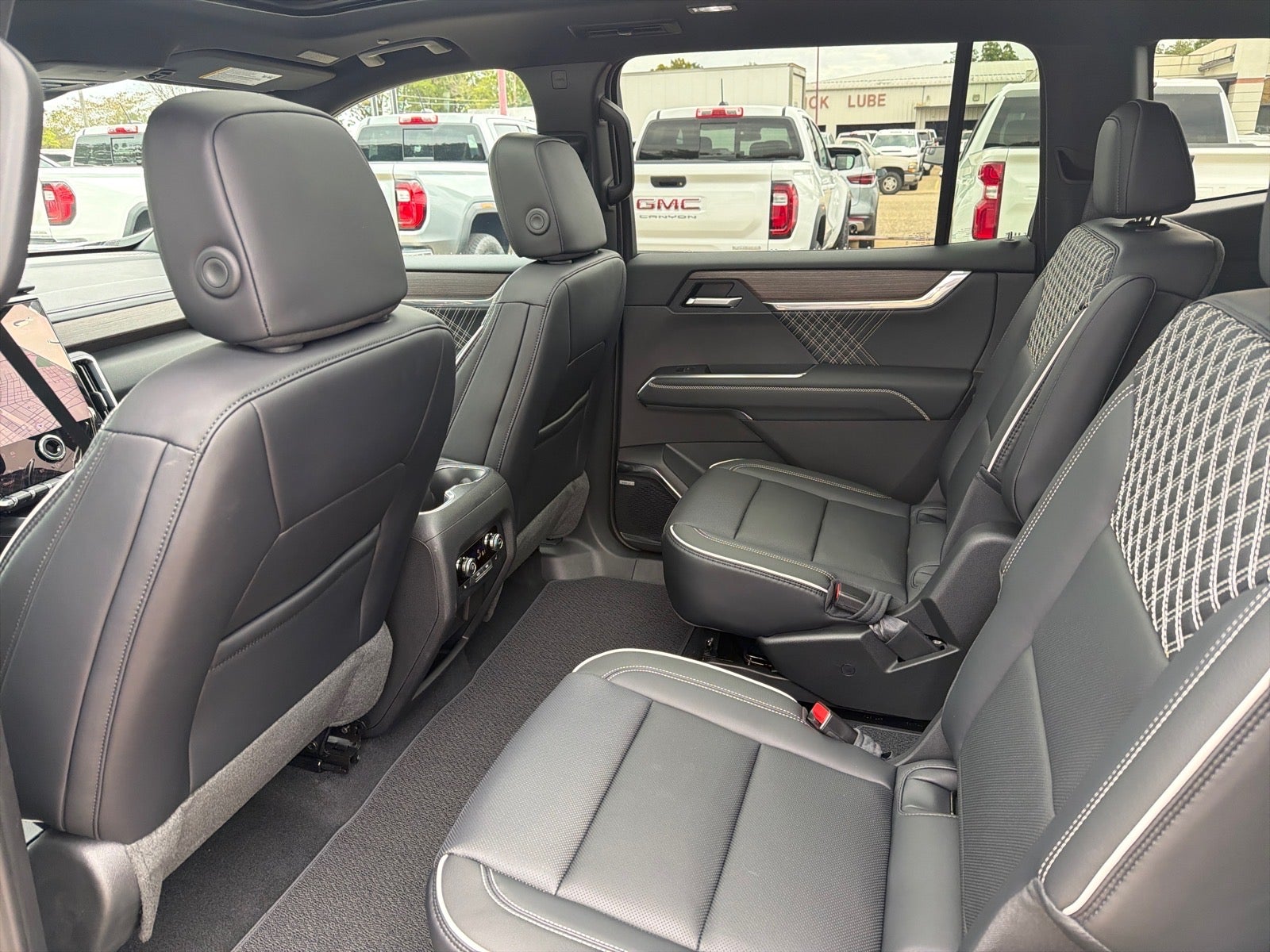 2027 GMC Acadia Denali