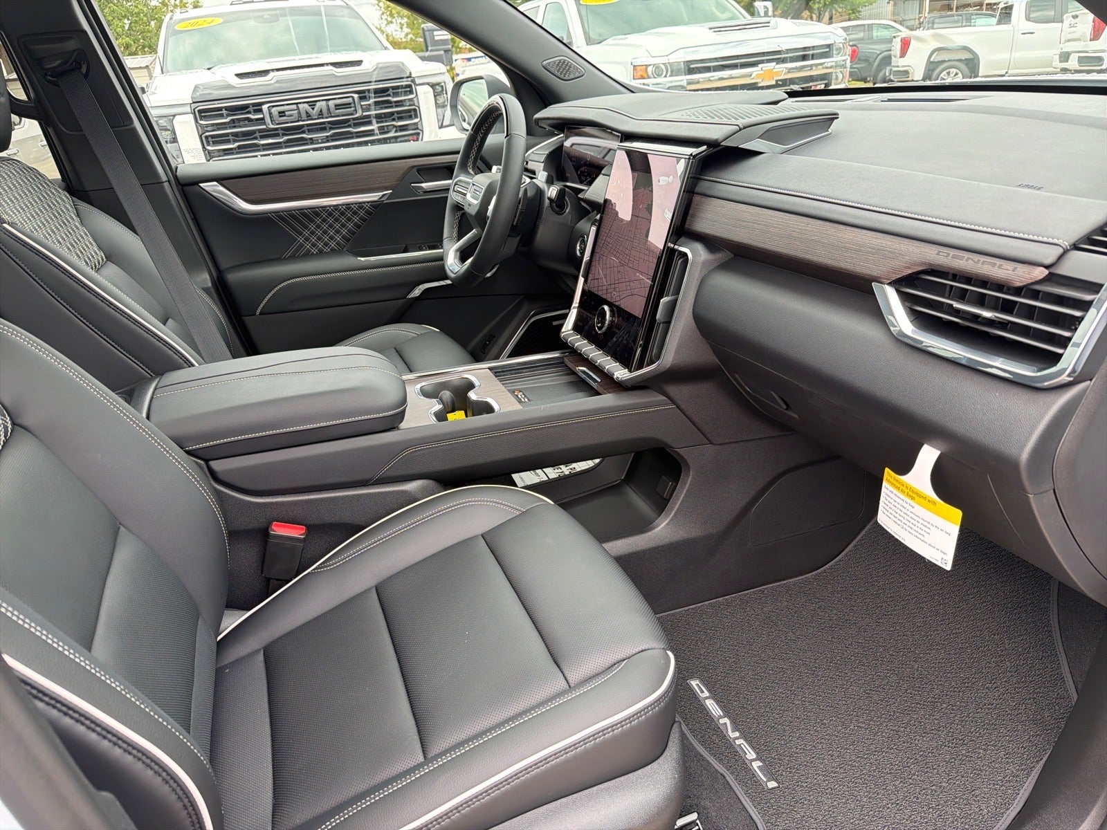 2027 GMC Acadia Denali