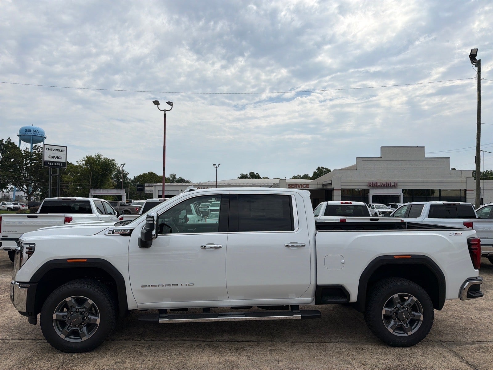 2026 GMC Sierra 2500 HD SLT