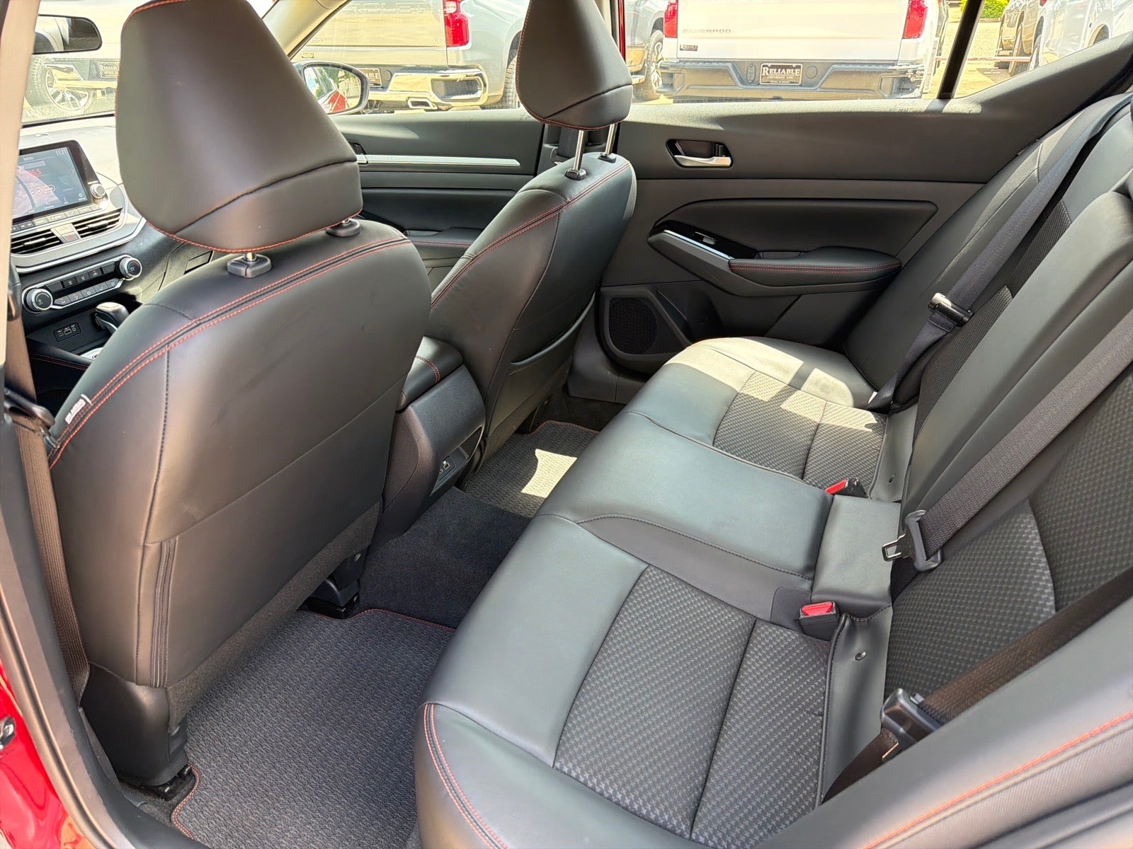 2025 Nissan Altima SR