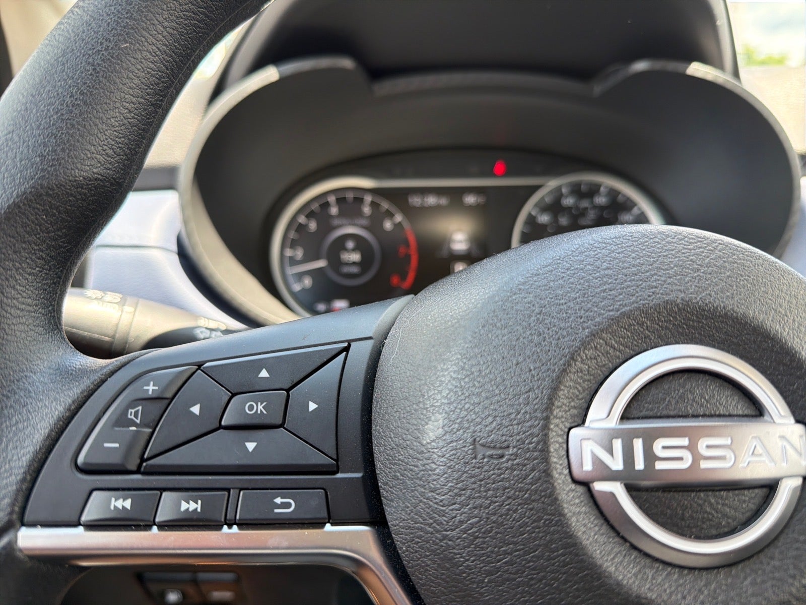 2024 Nissan Versa SV