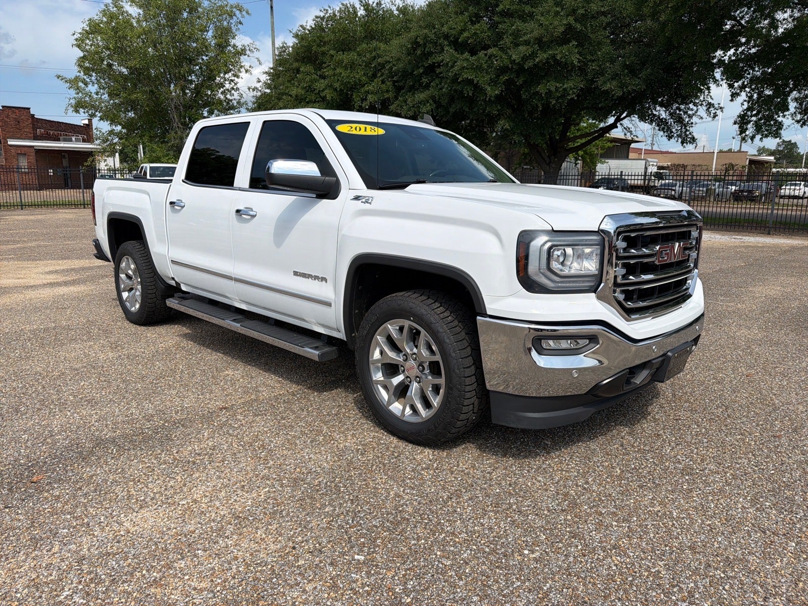 2018 GMC Sierra 1500 SLT