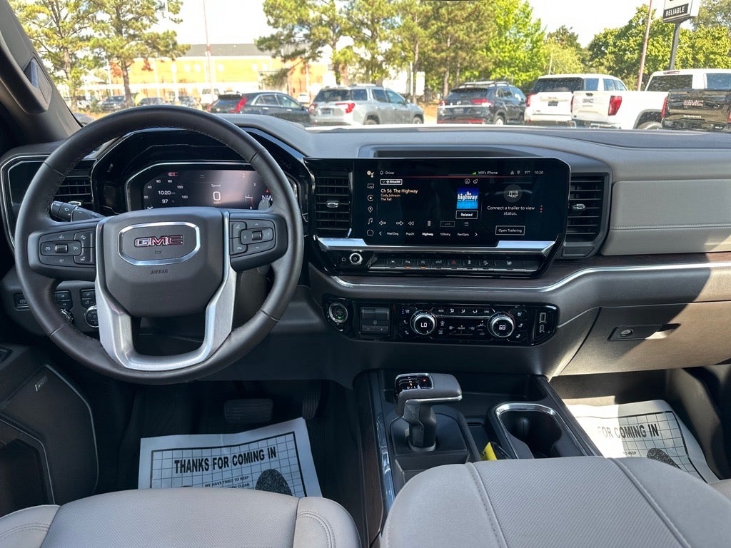 2024 GMC Sierra 1500 SLT